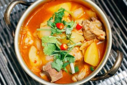 无桥洞海鲜烧烤(总店)