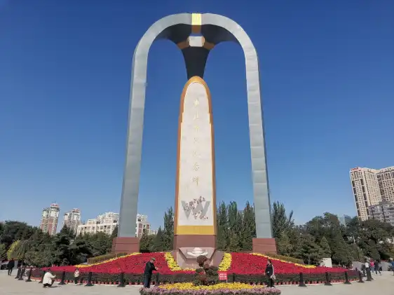 和平廣場附近的飯店