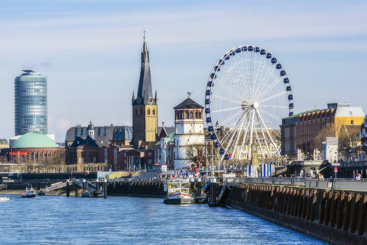 Rhine embankment promenade
