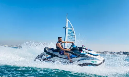 Jet Skiing in Dubai