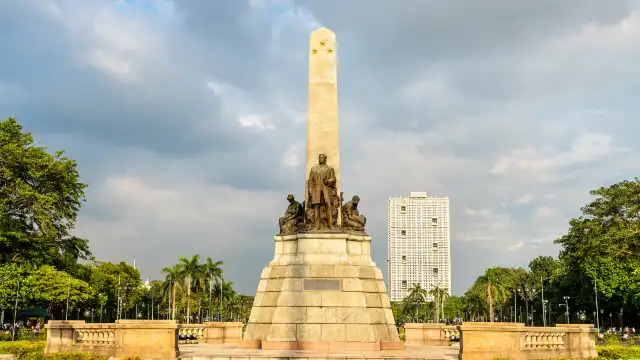Hotels near Rizal Park