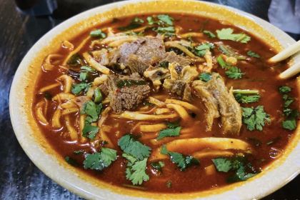 韩城古城美食街