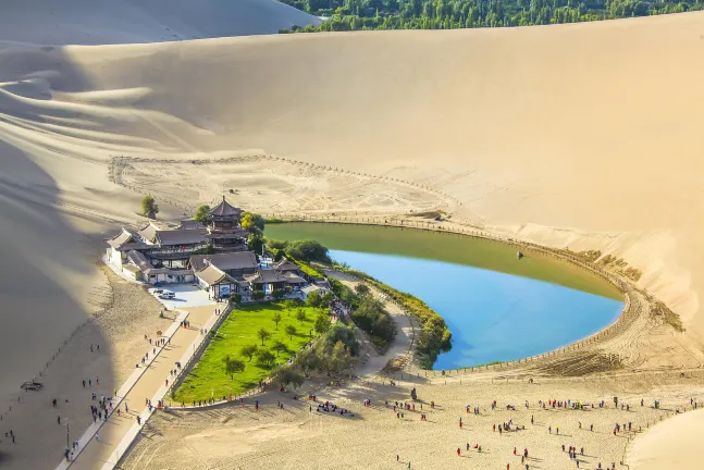 Bergblick-Hotels in Dunhuang