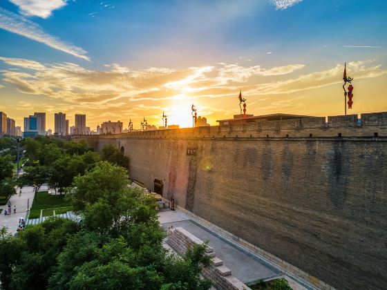 Hanguang Gate Tower