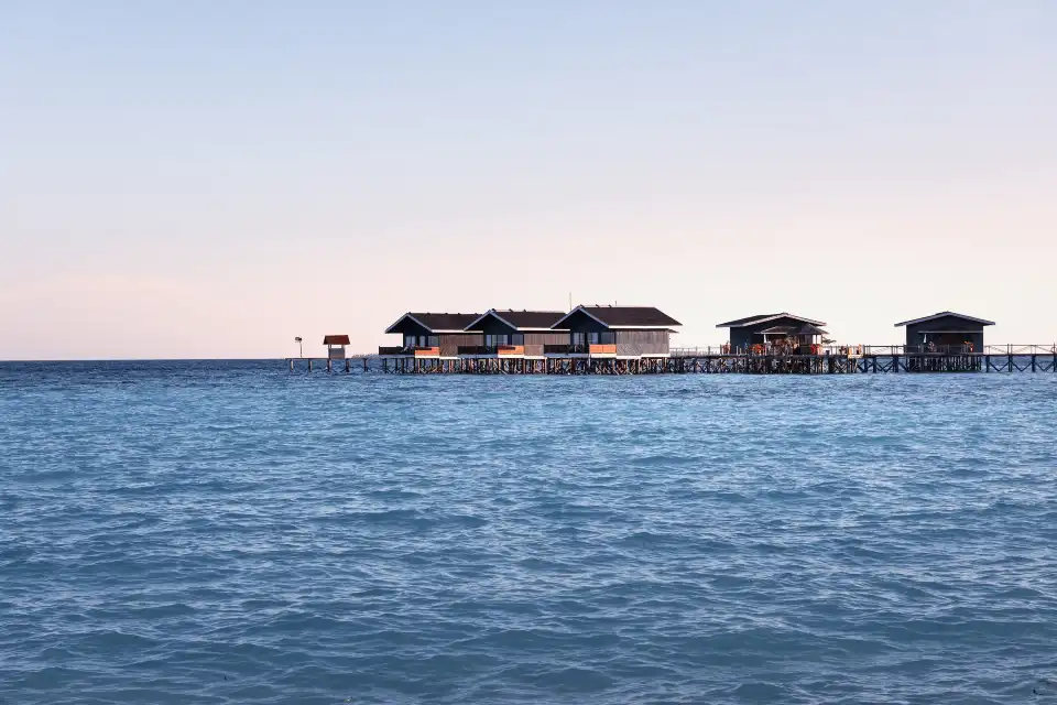 4_Pom Pom Island