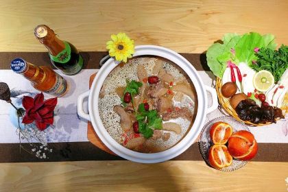 莲花山居致美餐厅