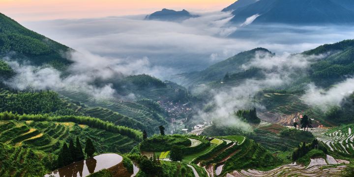 Jiuquyunhuan Area, Yunhe Terrace Scenic Area