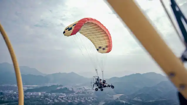 杭州千島湖天翔動力傘基地動力傘飛行體驗【專業教練帶飛/可選親子飛】