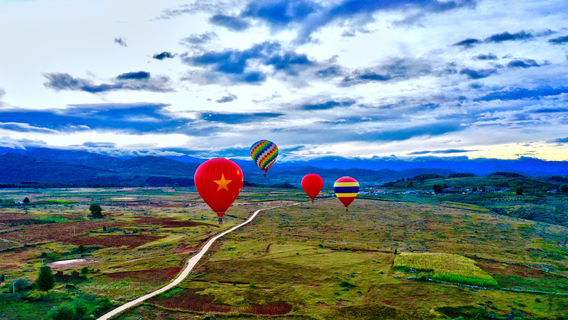 Yanyuan "Kalaba Hot Air Balloon Free Flight" Aerial Tour