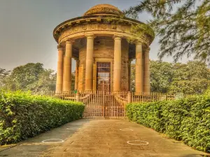 Lord Cornwallis Tomb