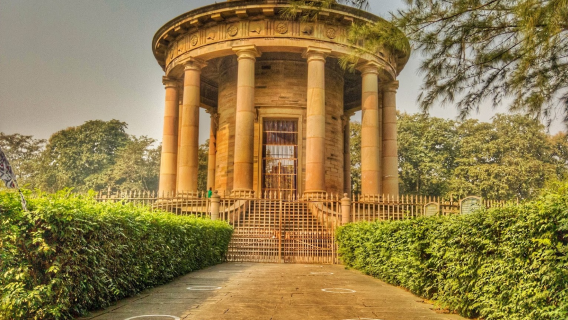 Lord Cornwallis Tomb