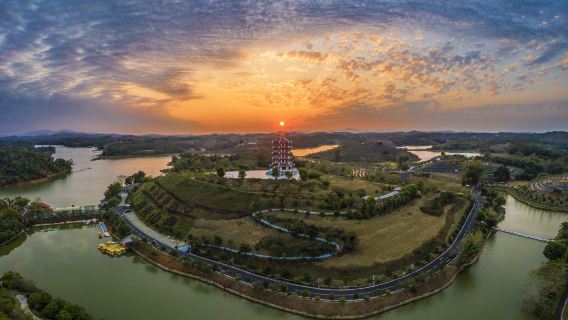 Yuezhou Tianhu Lake