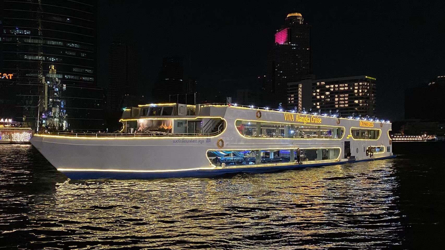 Du thuyền đêm Bangkok trên Sông Chao Phraya - VIVA Alangka Cruise [Bến tàu chợ đêm Asiatique]