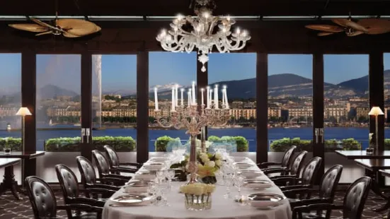 Windows Restaurant at Hotel d'Angleterre