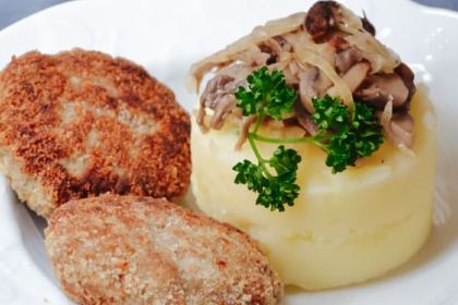 Chez Mademoiselle Paris 16