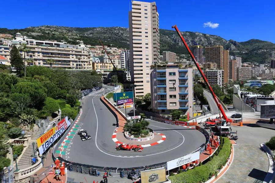 Fairmont Hairpin curve