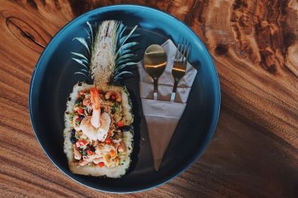 Pineapple Cafe and Grill