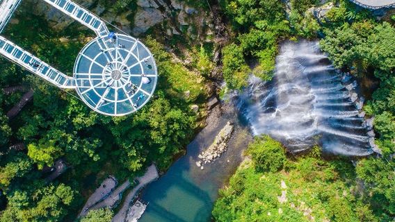 Gu Long Xia Glass Grand Canyon