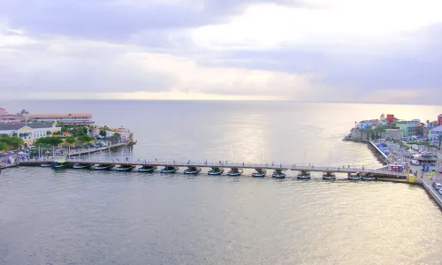 Ponte di barche Regina Emma