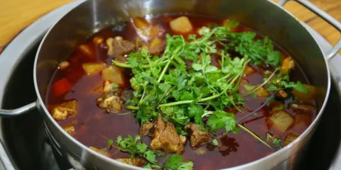 口福老店蹺腳牛肉