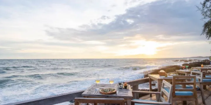 On The Rock Restaurant