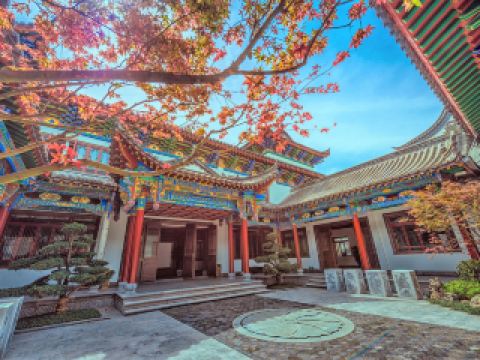 Hua Xi Hotel in der Nähe