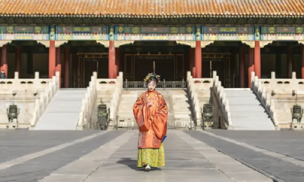 Hanfu Costume Experiences in Beijing