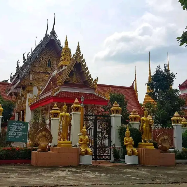 พระพุทธ​รูปศิลาแรง​ อายุพันกว่าปี