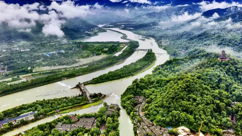 Dujiangyan travel destination