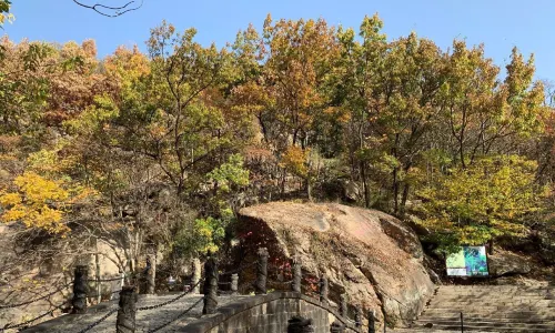 어만(위완) 관광지