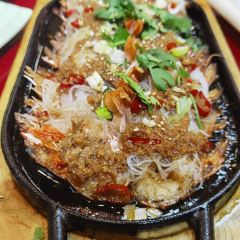 杨三烧鸽子(一毛街店) User Photo