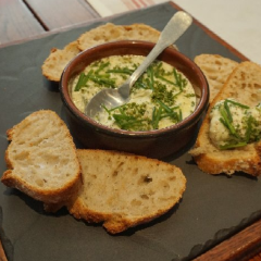 Lugdunum Bouchon Lyonnais User Photo