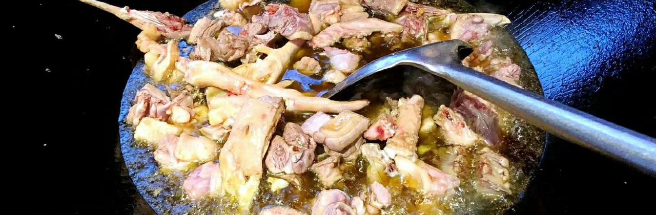 大梁柴火鸡(邛崃大梁酒庄酒店店)