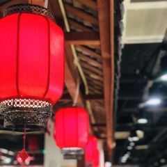 YI ZHAN DENG User Photo