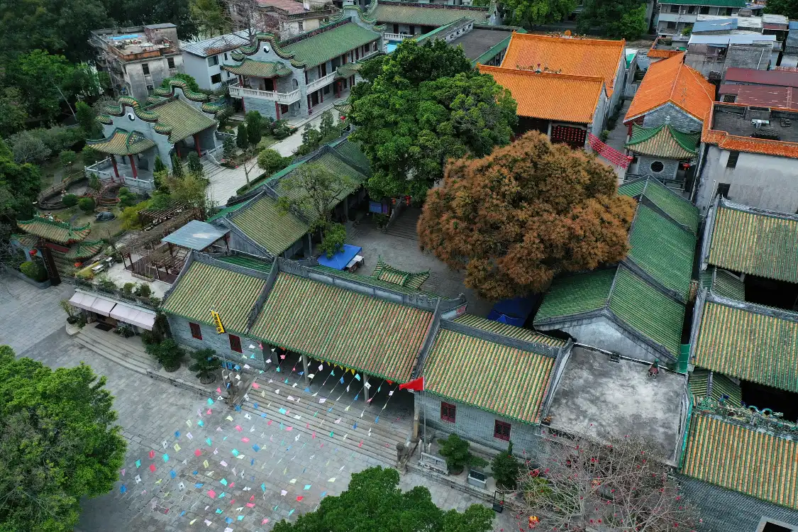 Hotels near Yuanmiao Temple