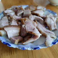 严卤肉饭店(西顺城街店) User Photo