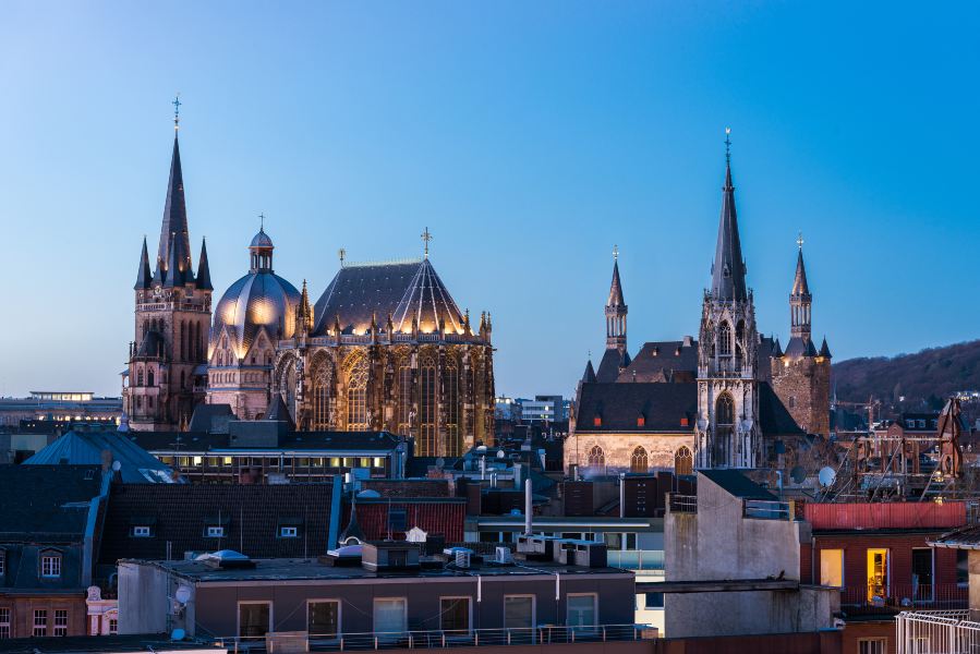 Flüge Hamburg Aachen