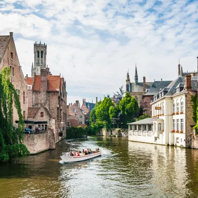 Hotels near Hazegraskerk