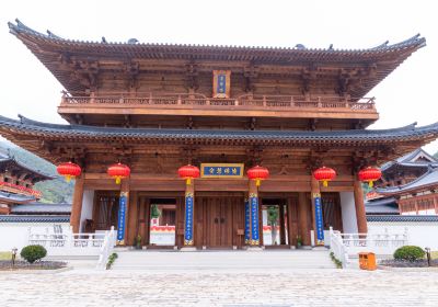 Qishan Wanfo Temple （South Gate）