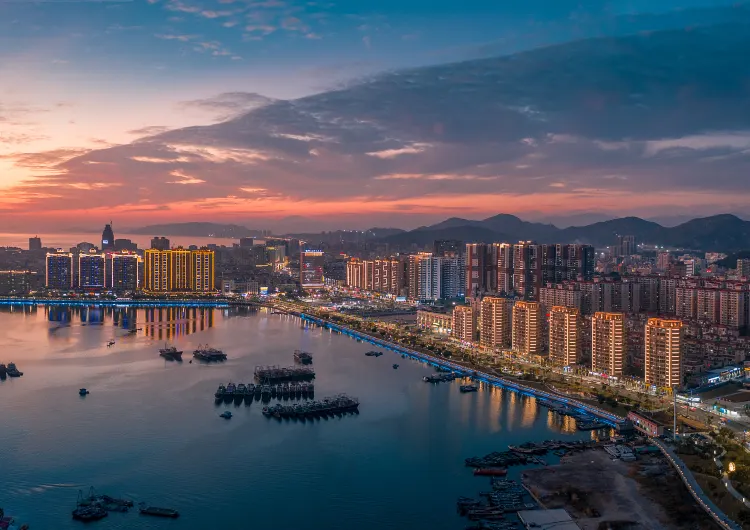 【汕尾天氣】汕尾氣溫指南，最佳旅遊季節與穿衣搭配建議