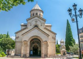 Hotels near Batumi Dolphinarium