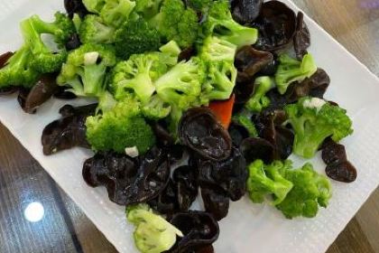 腾格里蒙餐