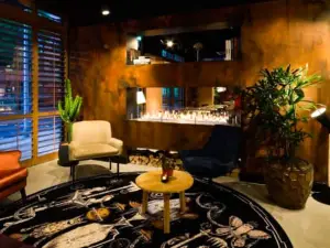 Lucias Restaurant