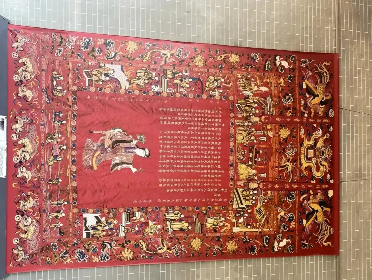鄰近屏山鄧族文物館的酒店