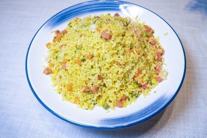 南疆环球港国际酒店二楼蘭轩中餐厅