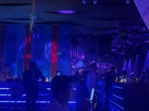 SOLO CLUB