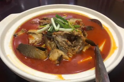渔划子·活鱼馆(夷陵大道店)