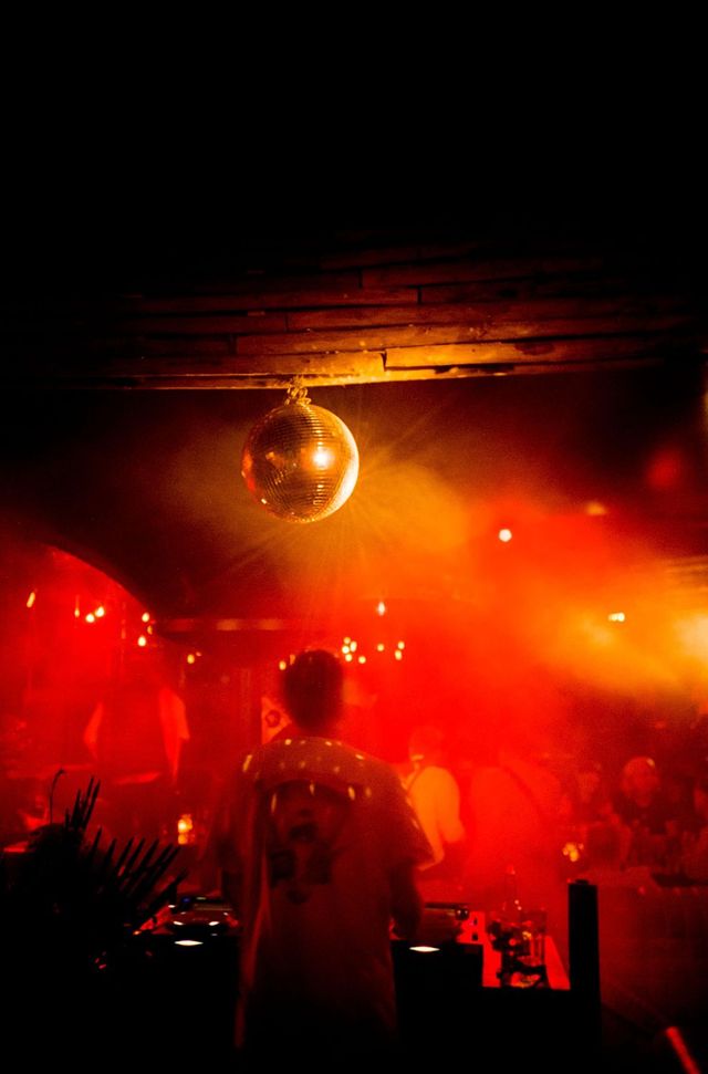 Glamour and History. 40 Years of P1 | Munich