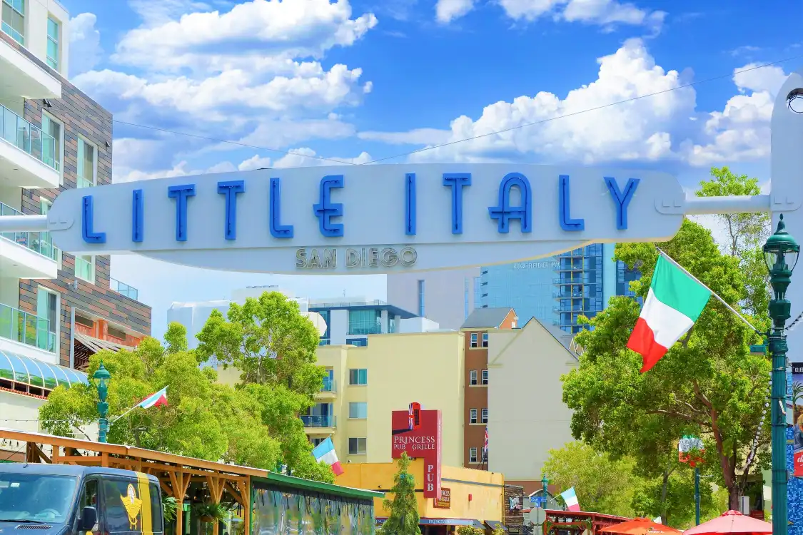 리틀 이탈리 주변 호텔