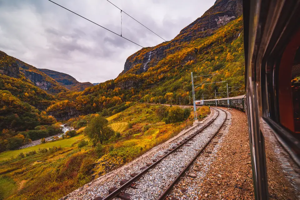 3_Flam Train